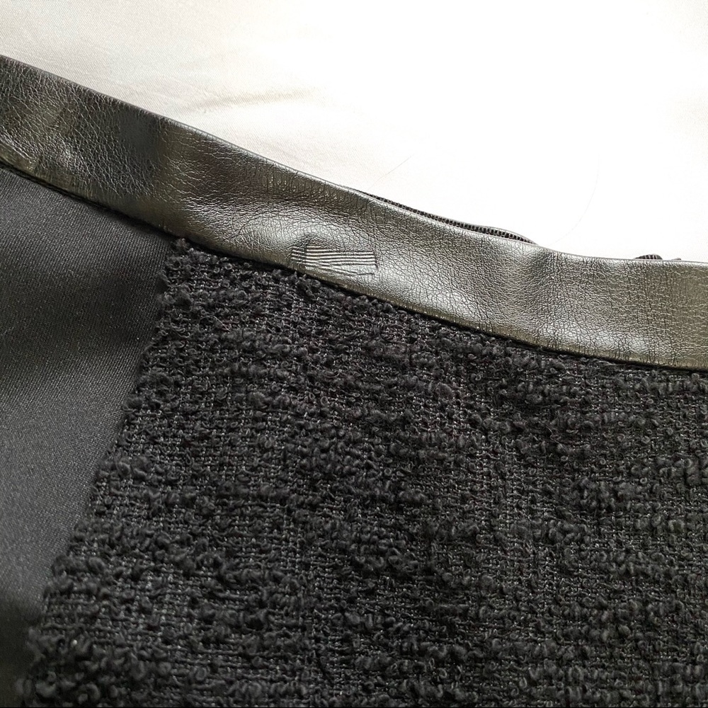 Calvin Klein textured panel black pencil skirt - Picture 4 of 9